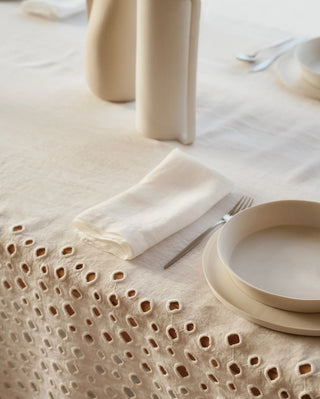 SOCIETY - Ols Linen Tablecloth