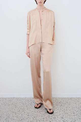 HERTH Tess silk shirt in sand — sustainable organic silk womenswear crafted in Italy, available at ASSOLUTO Boutique.